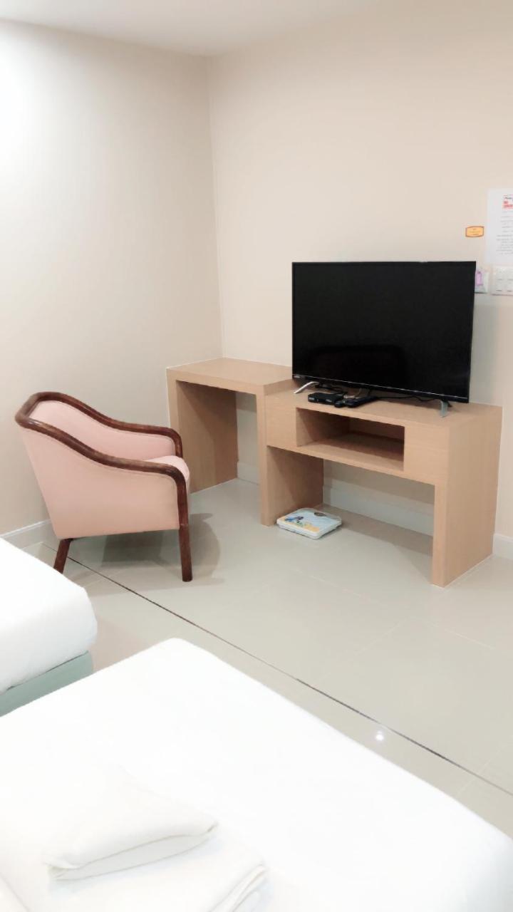 Kim Hostel 2 At Morleng Бангкок Экстерьер фото